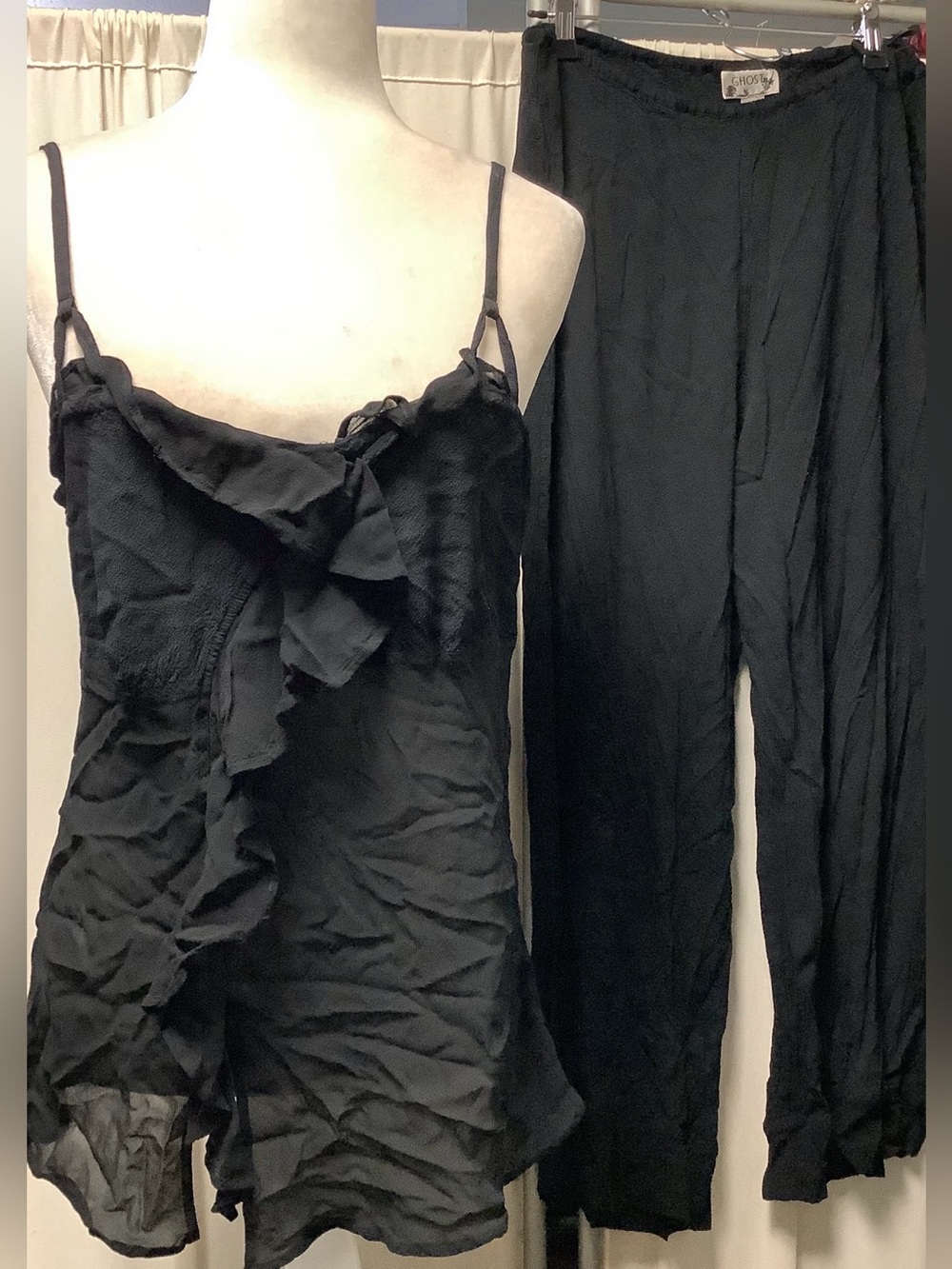 Ghost London Viscose Crepe Ruffle Cami S High Rise Cropped Pants 29 x 25 x 12